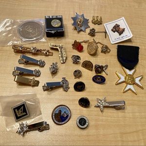 Masonic and USA accessories tie tack, pins, coins